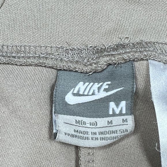 Vintage Nike Pants Women’s Size Medium Beige Cropped Capri Casual Swoosh Pull On - Picture 11 of 15